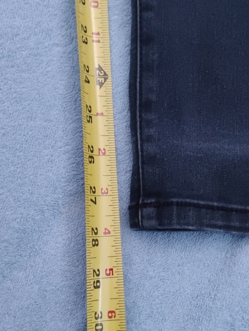 Gloria Vanderbilt Skinny Jeans - Picture 6 of 7
